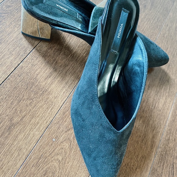 Murua Sandal - Picture 3 of 3